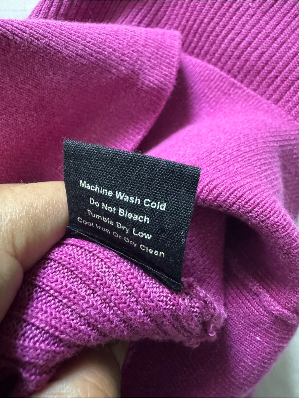 Monrow Twotone Rib Polo Top in Raspberry Rose Color size Medium - Picture 12 of 12